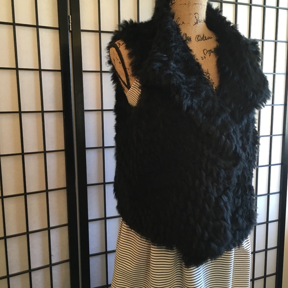 Marc by Marc Jacobs Rabbit Fur Vest - Picture 4 of 5